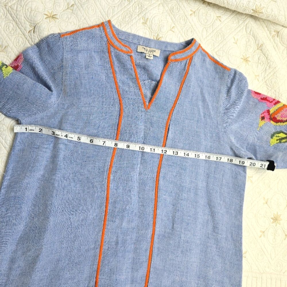 True Luxe Jeans Embroidered Popover Linen Top Sz S Floral Boho Cottage - Picture 3 of 7